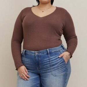 Torrid Pointelle Rib V-Neck Long Sleeve Crop Tee